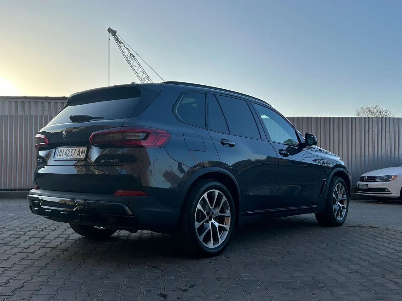 BMW X5 - фото 16