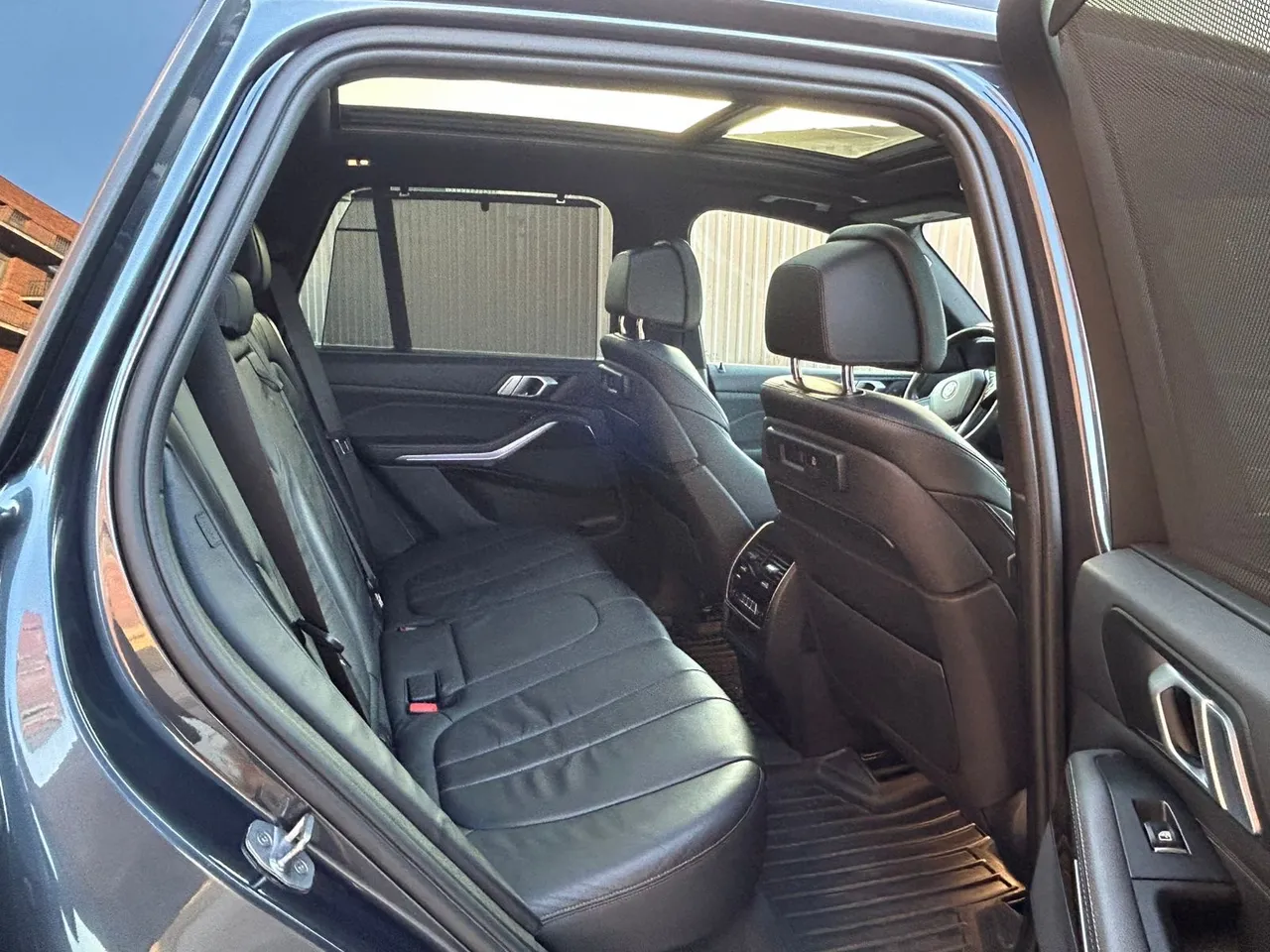 BMW X5 - фото 12