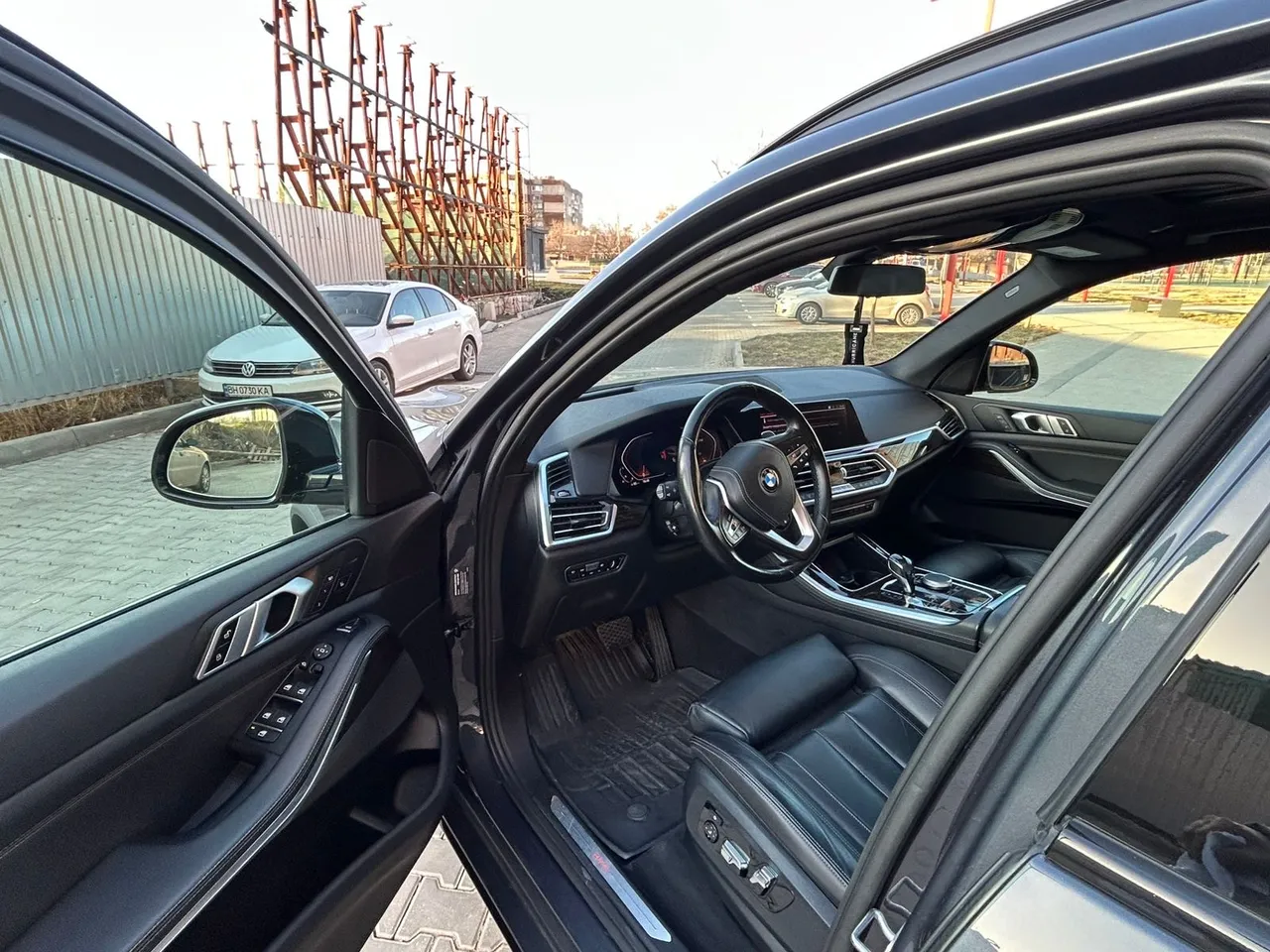 BMW X5 - фото 10