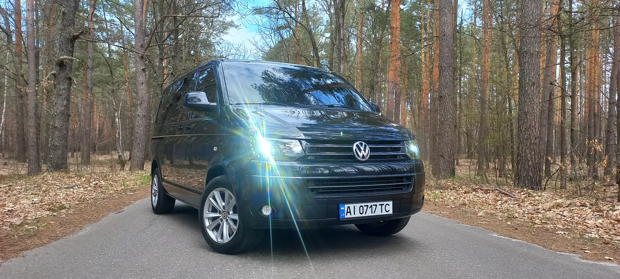 Volkswagen Caravelle - фото 1