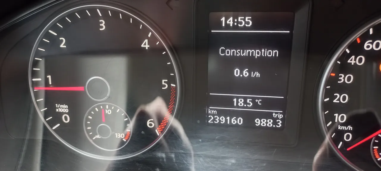 Volkswagen Caravelle - фото 20