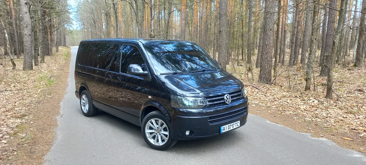 Volkswagen Caravelle - фото 2