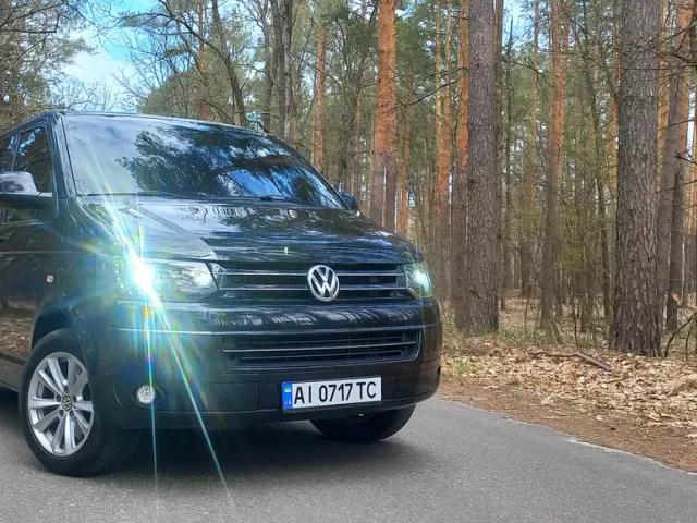 Volkswagen Caravelle - фото 1