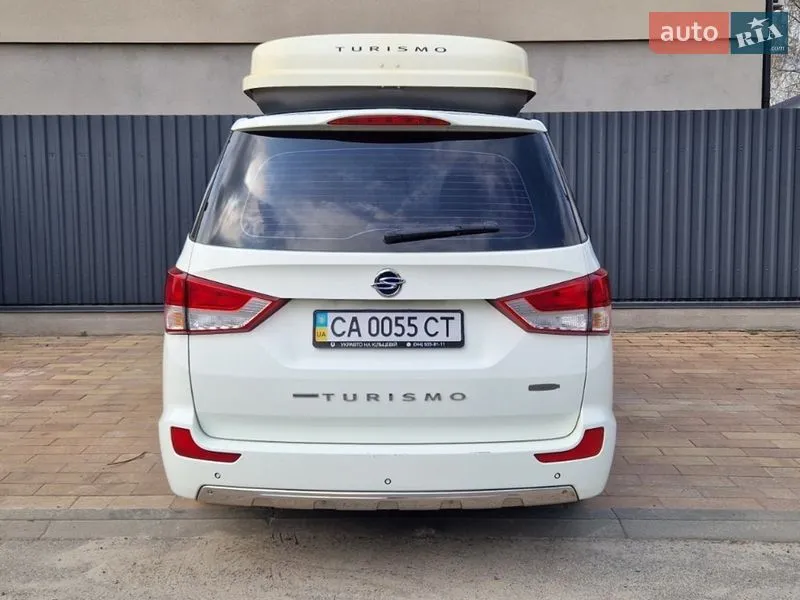 SsangYong Korando Turismo - фото 12