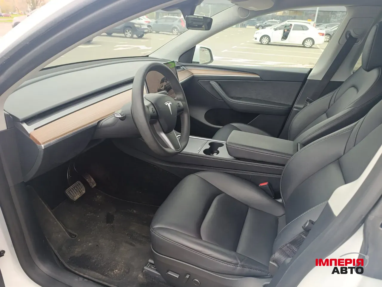 Tesla Model Y - фото 14