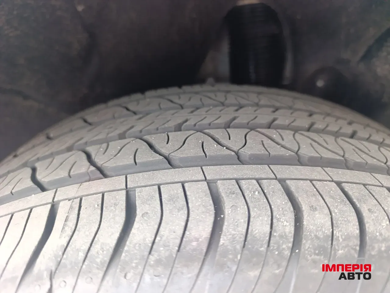 Tesla Model Y - фото 13