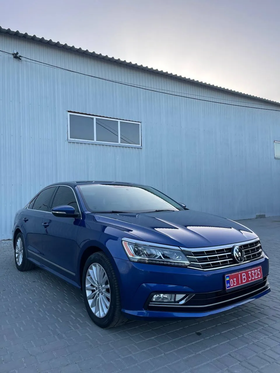 Volkswagen Passat - фото 1
