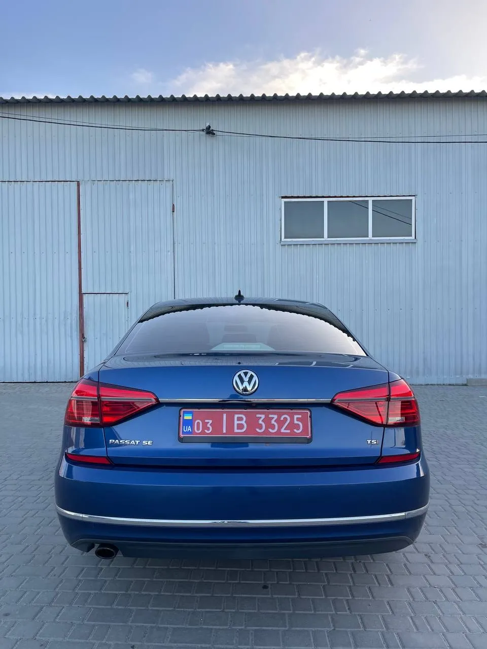 Volkswagen Passat - фото 6