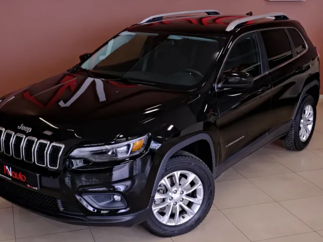 Jeep Cherokee - фото 2