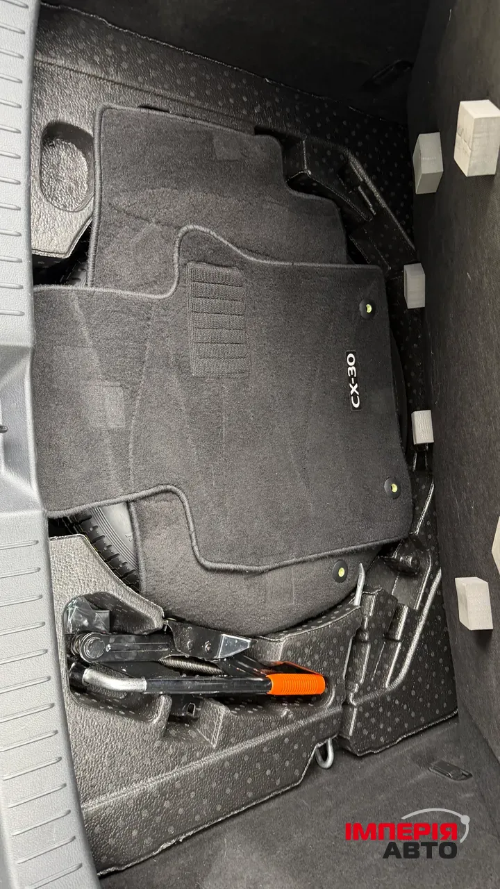 Mazda CX-30 - фото 36