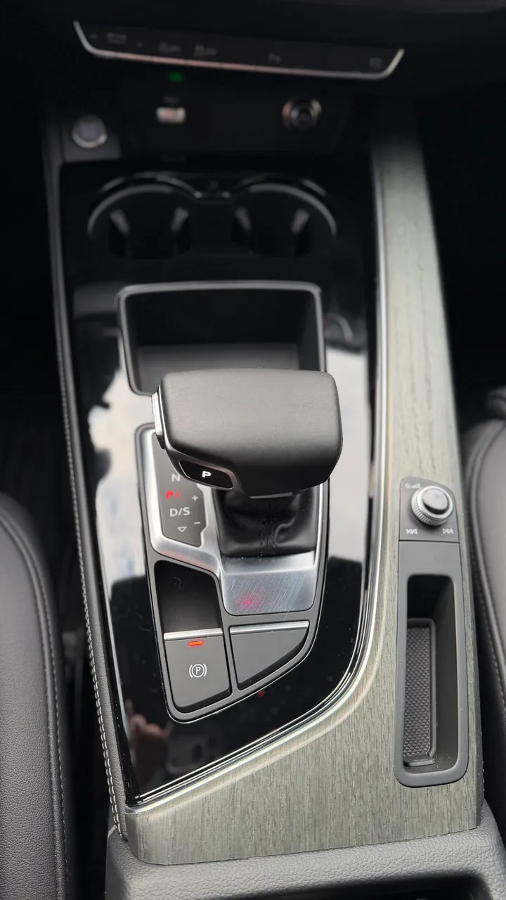 Audi A5 - фото 32