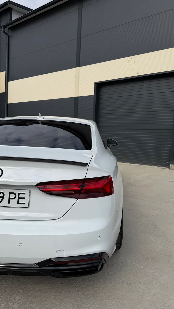 Audi A5 - фото 19
