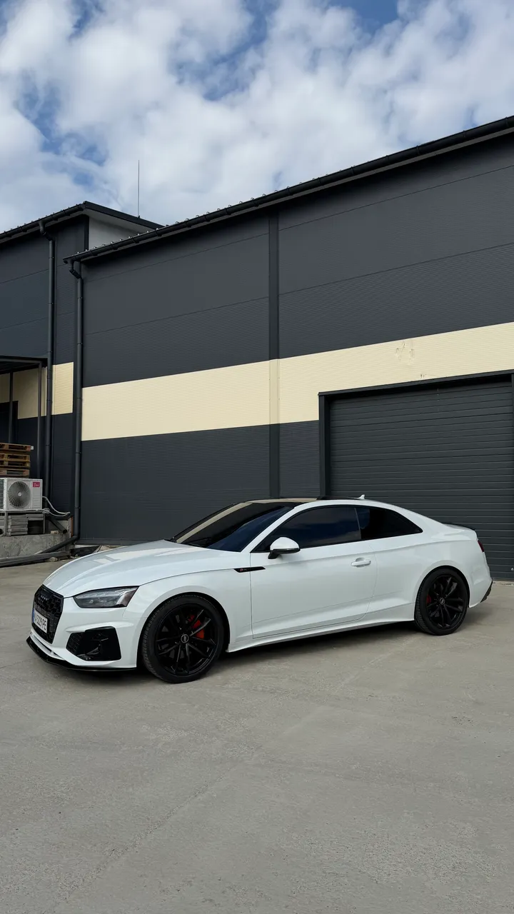 Audi A5 - фото 7