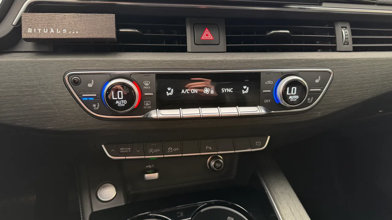Audi A5 - фото 34
