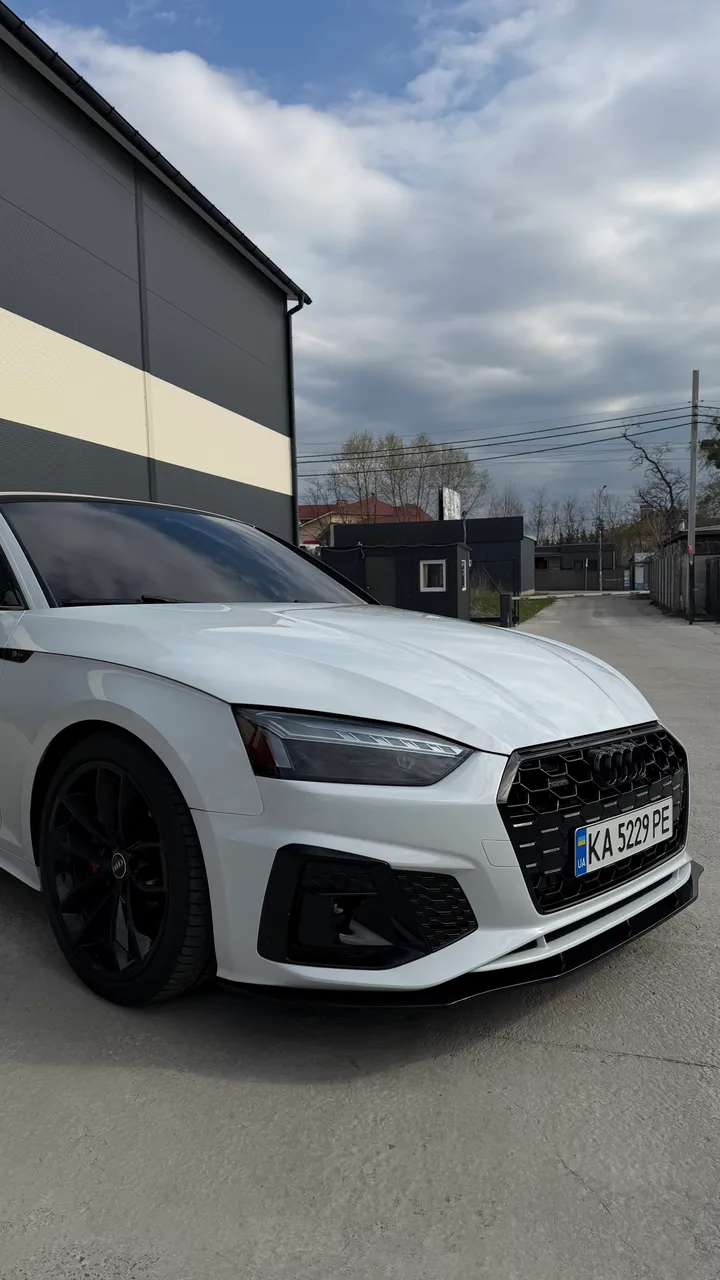 Audi A5 - фото 10