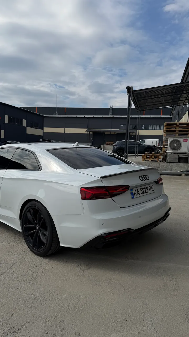 Audi A5 - фото 9