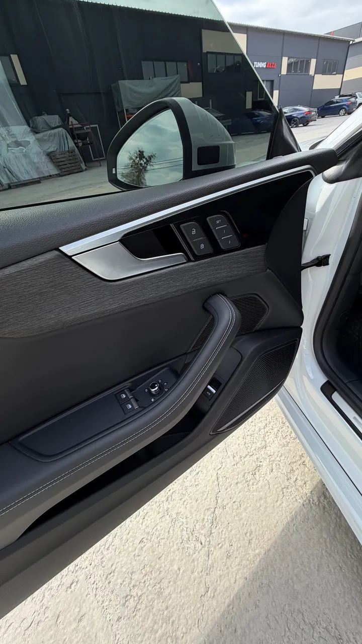 Audi A5 - фото 29