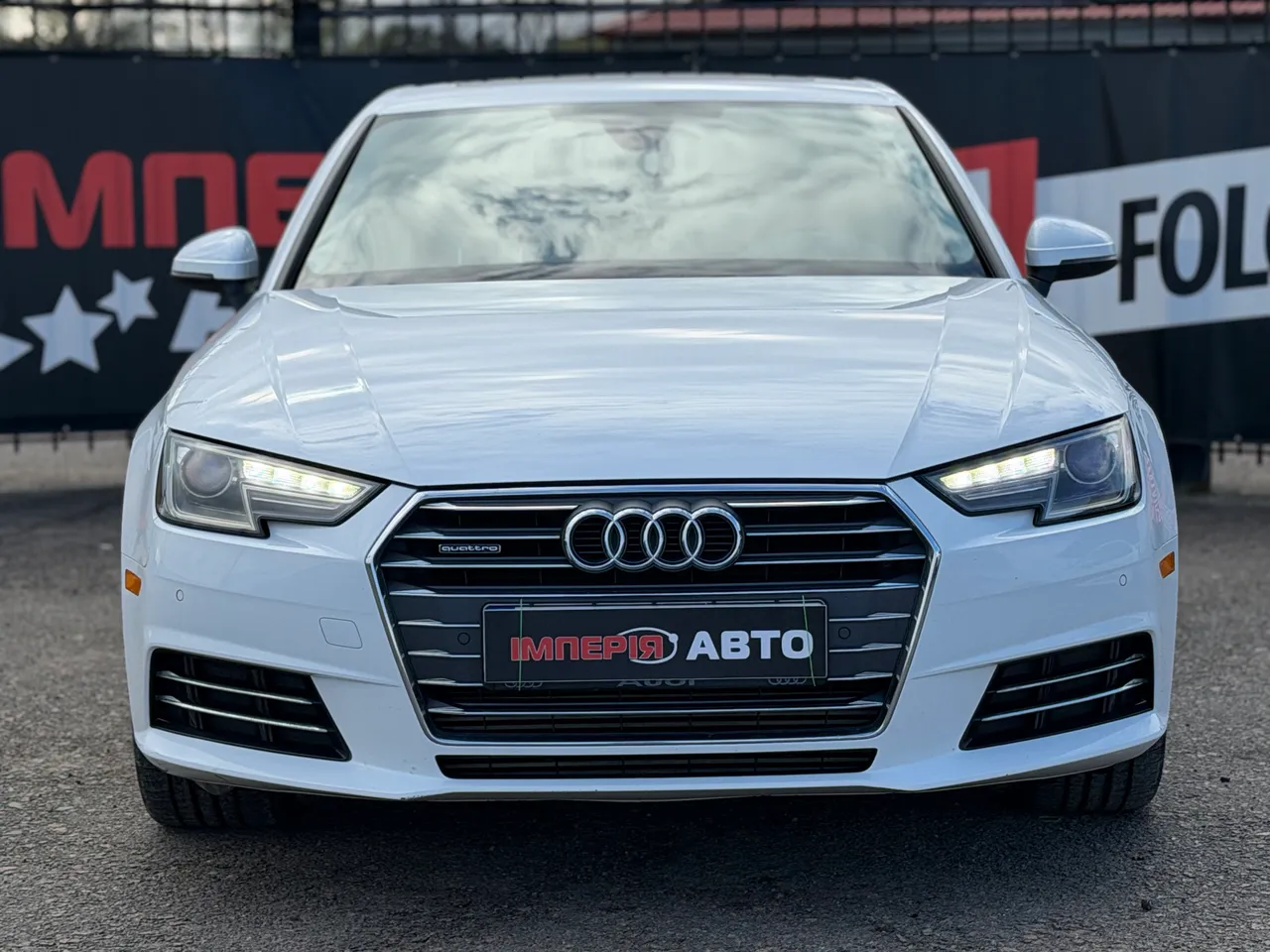 Audi A4 - фото 2