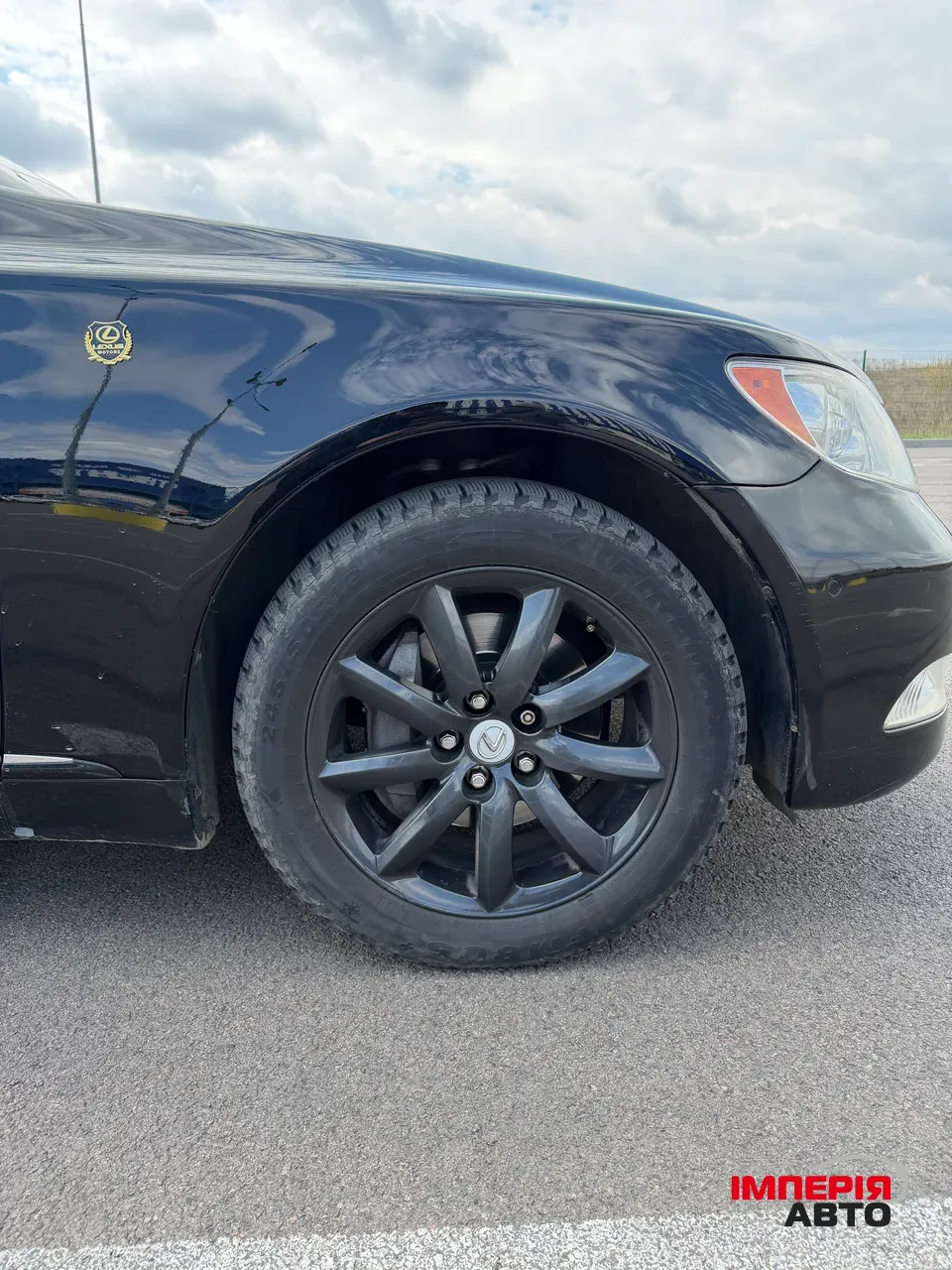 Lexus LS - фото 16