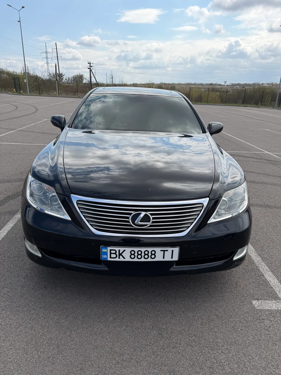 Lexus LS - фото 2