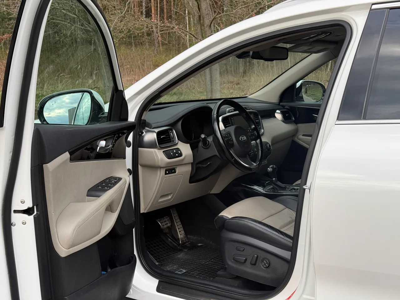 Kia Sorento - фото 7