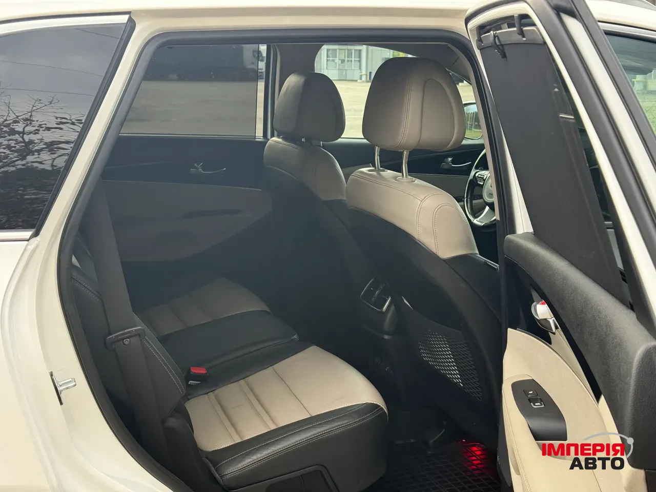 Kia Sorento - фото 15