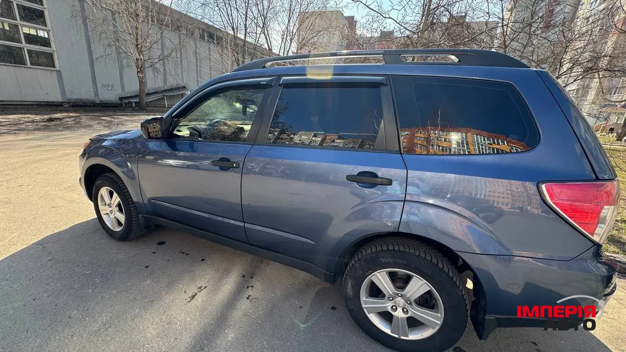 Subaru Forester - фото 2