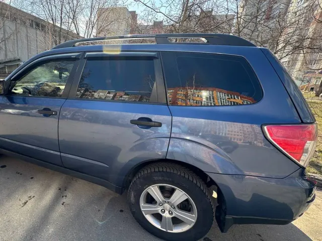 Subaru Forester - фото 2