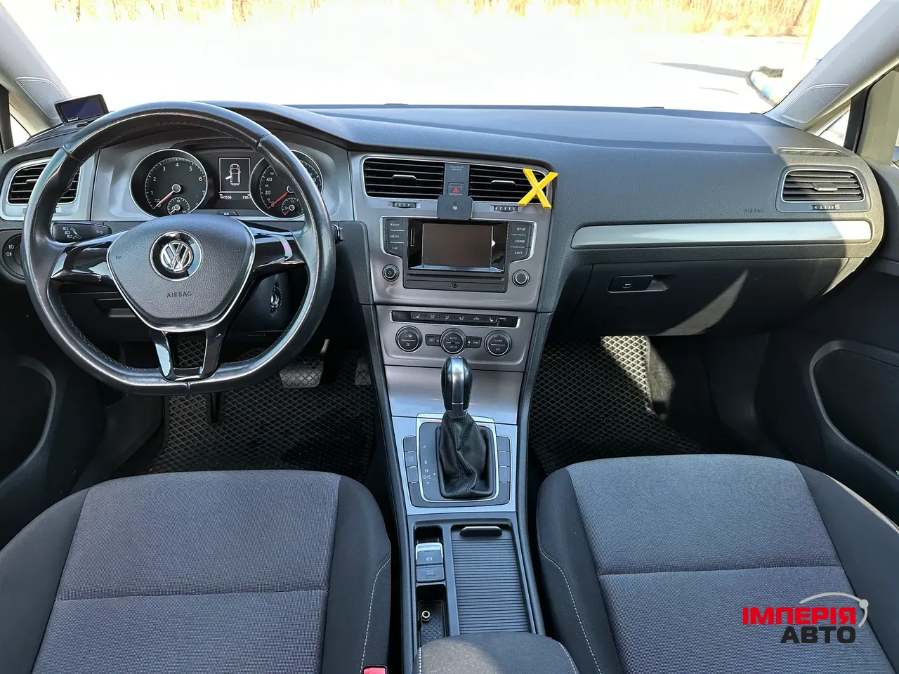 Volkswagen Golf - фото 4