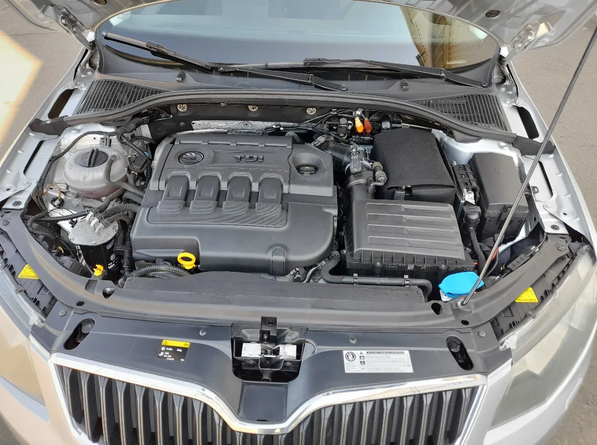 Skoda Octavia - фото 15