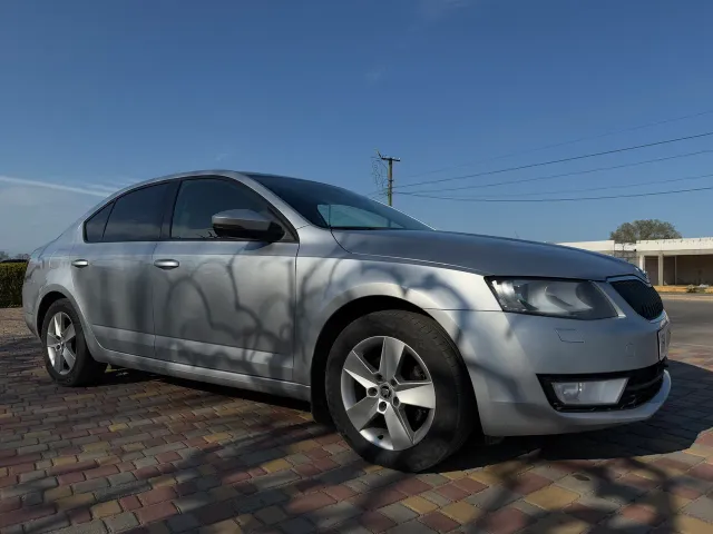 Skoda Octavia - фото 4