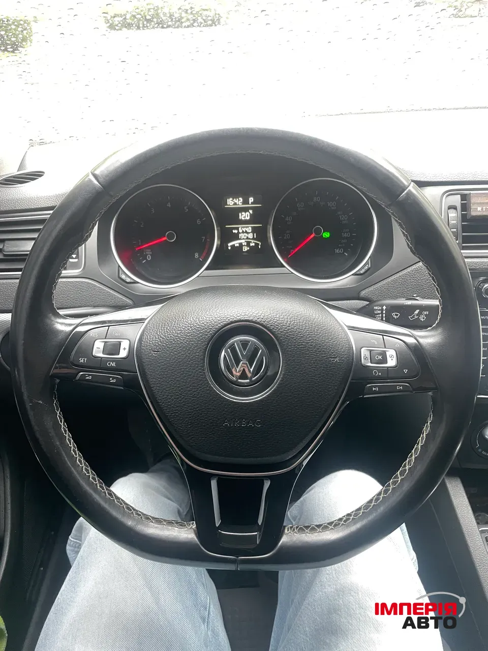 Volkswagen Jetta - фото 19
