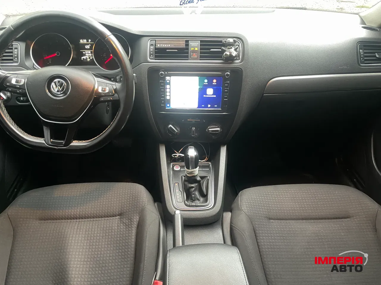 Volkswagen Jetta - фото 15