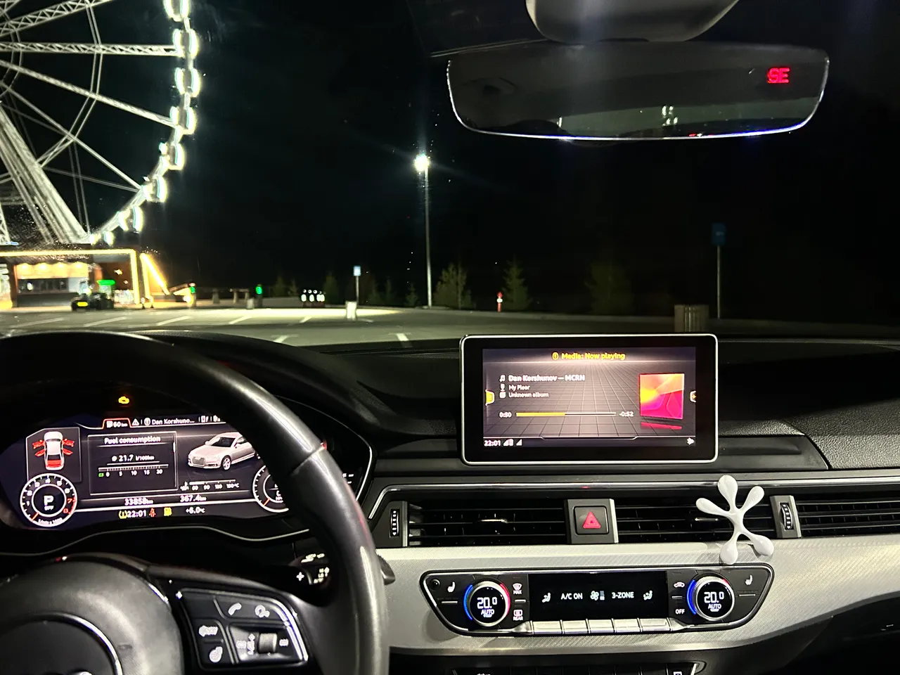 Audi A4 - фото 17