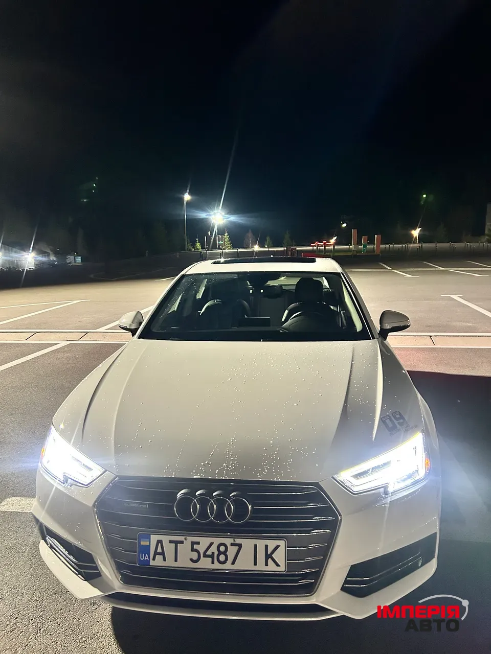 Audi A4 - фото 1