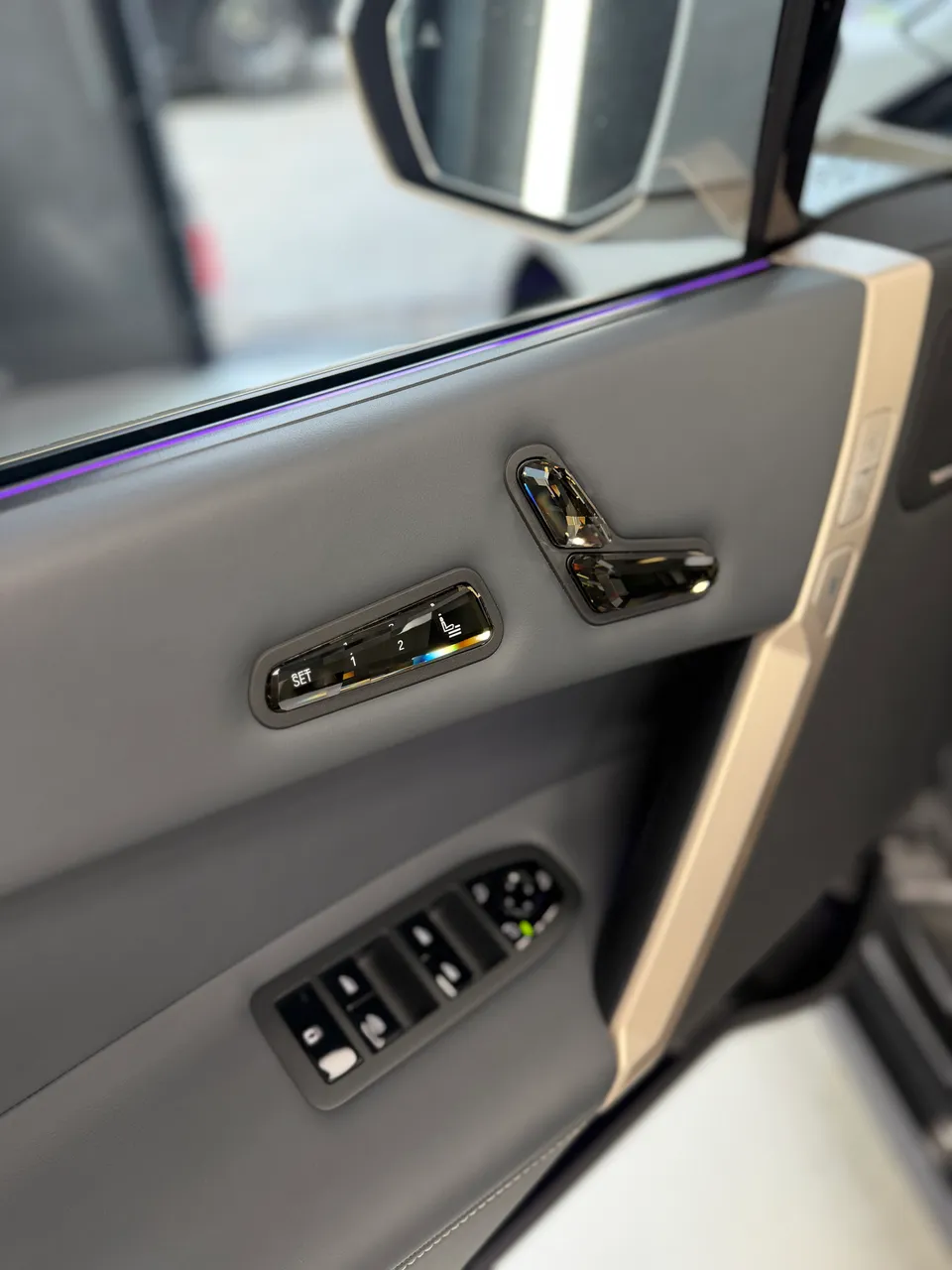 BMW iX - фото 22