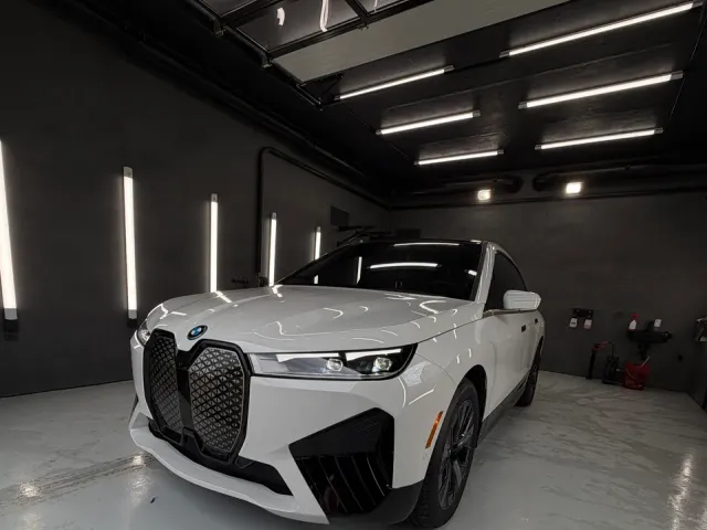 BMW iX 2025, Чернівці, $86 900 - зображення 5