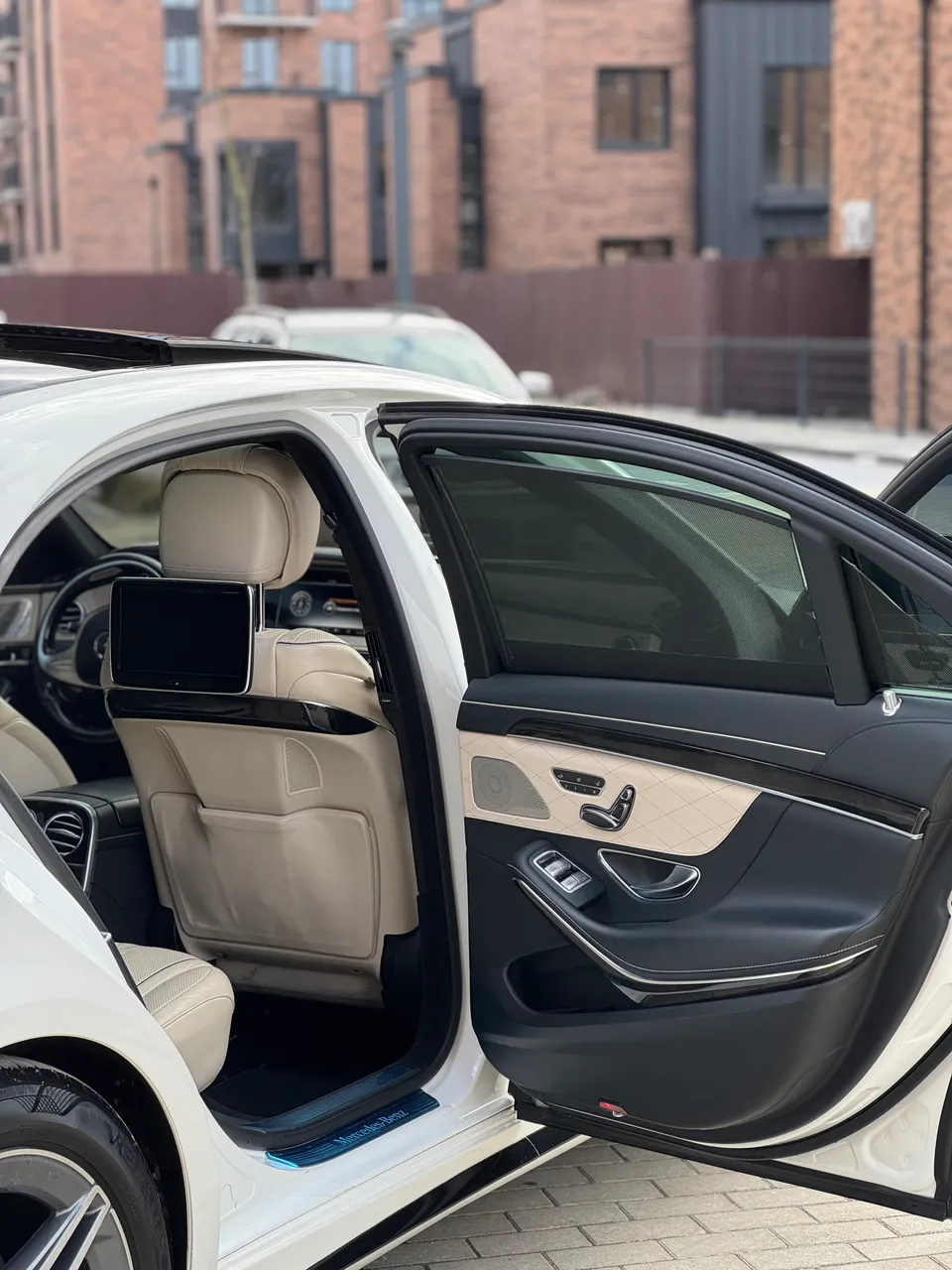 Mercedes-Benz S-Класс - фото 19