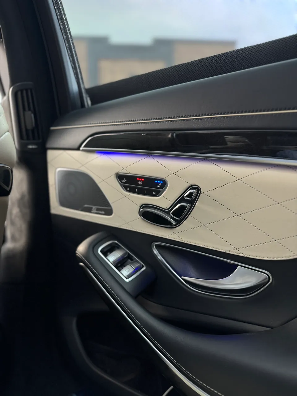 Mercedes-Benz S-Класс - фото 29