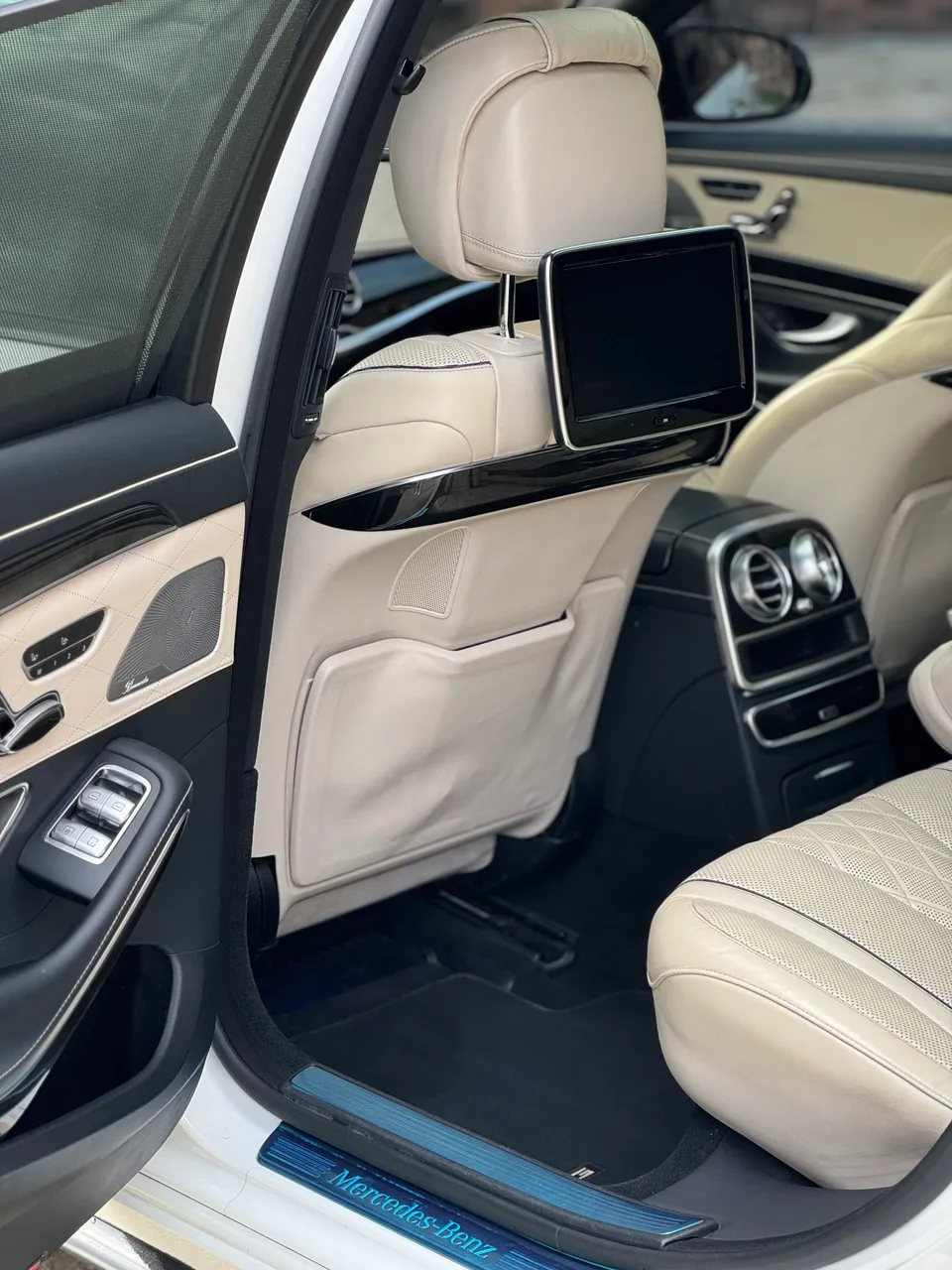 Mercedes-Benz S-Класс - фото 26