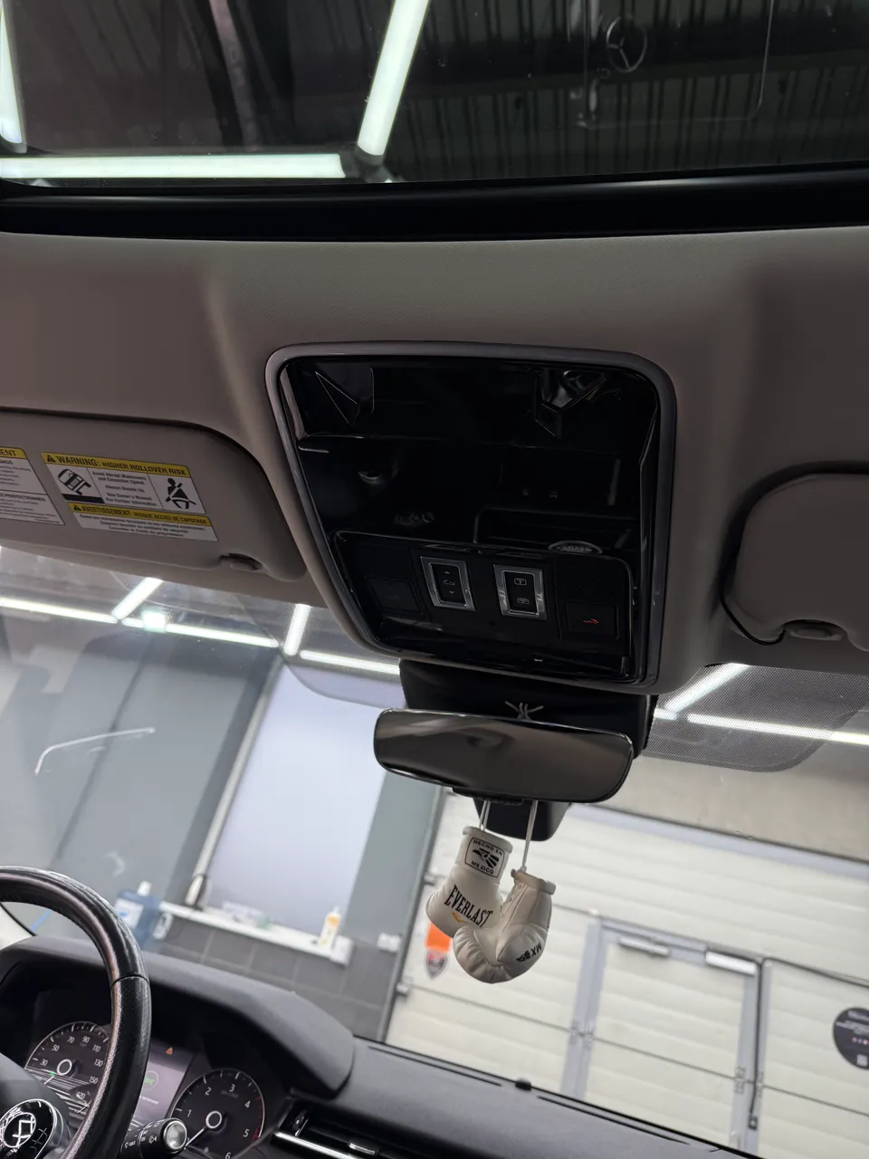 Land Rover Range Rover Velar - фото 14