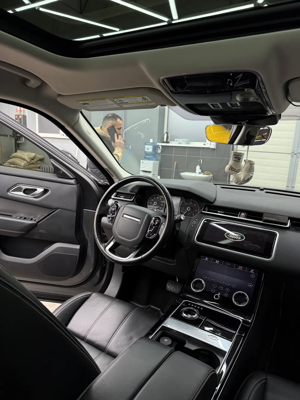 Land Rover Range Rover Velar - фото 11