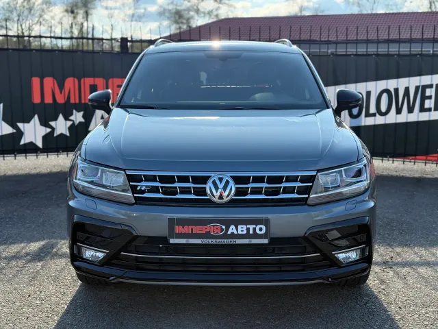 Volkswagen Tiguan - фото 2
