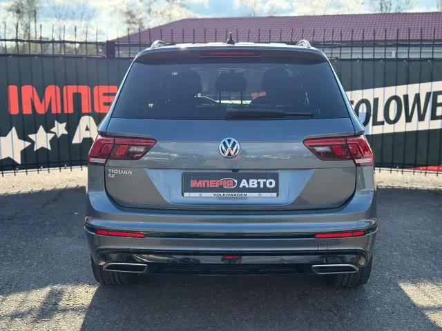 Volkswagen Tiguan - фото 4