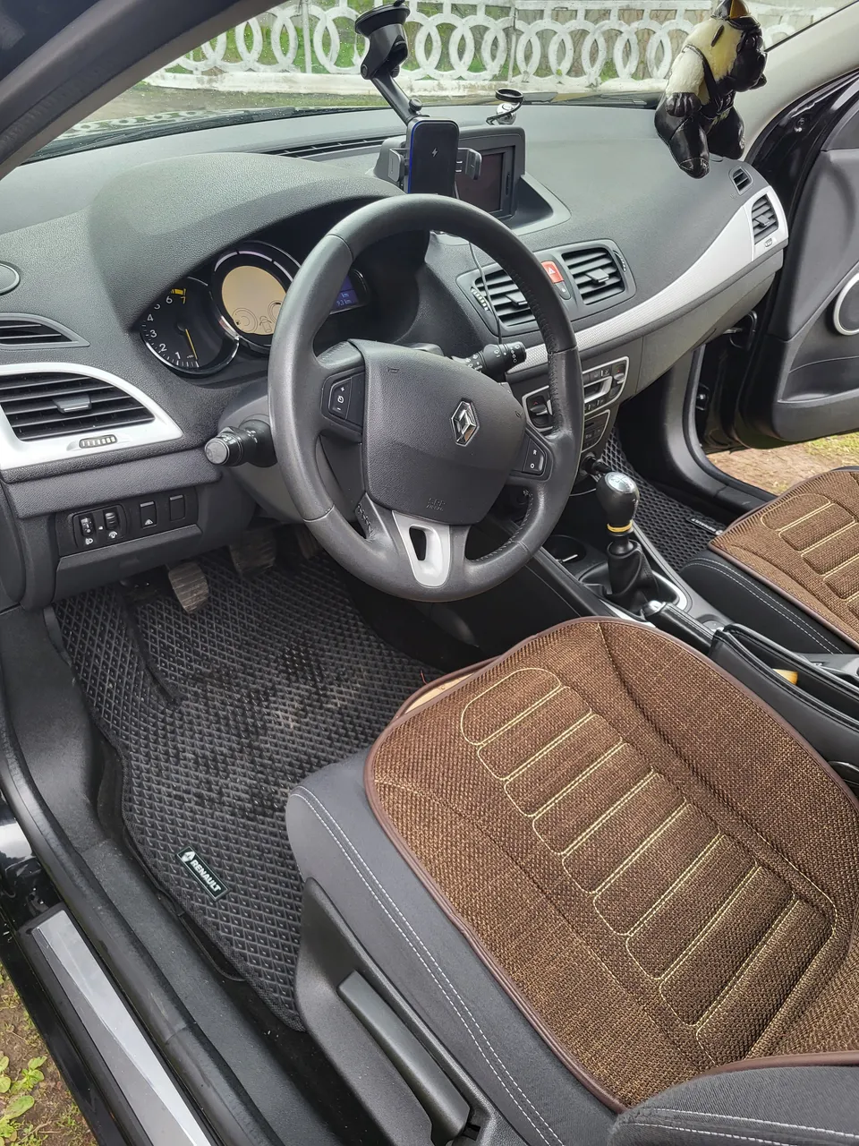 Renault Megane - фото 7