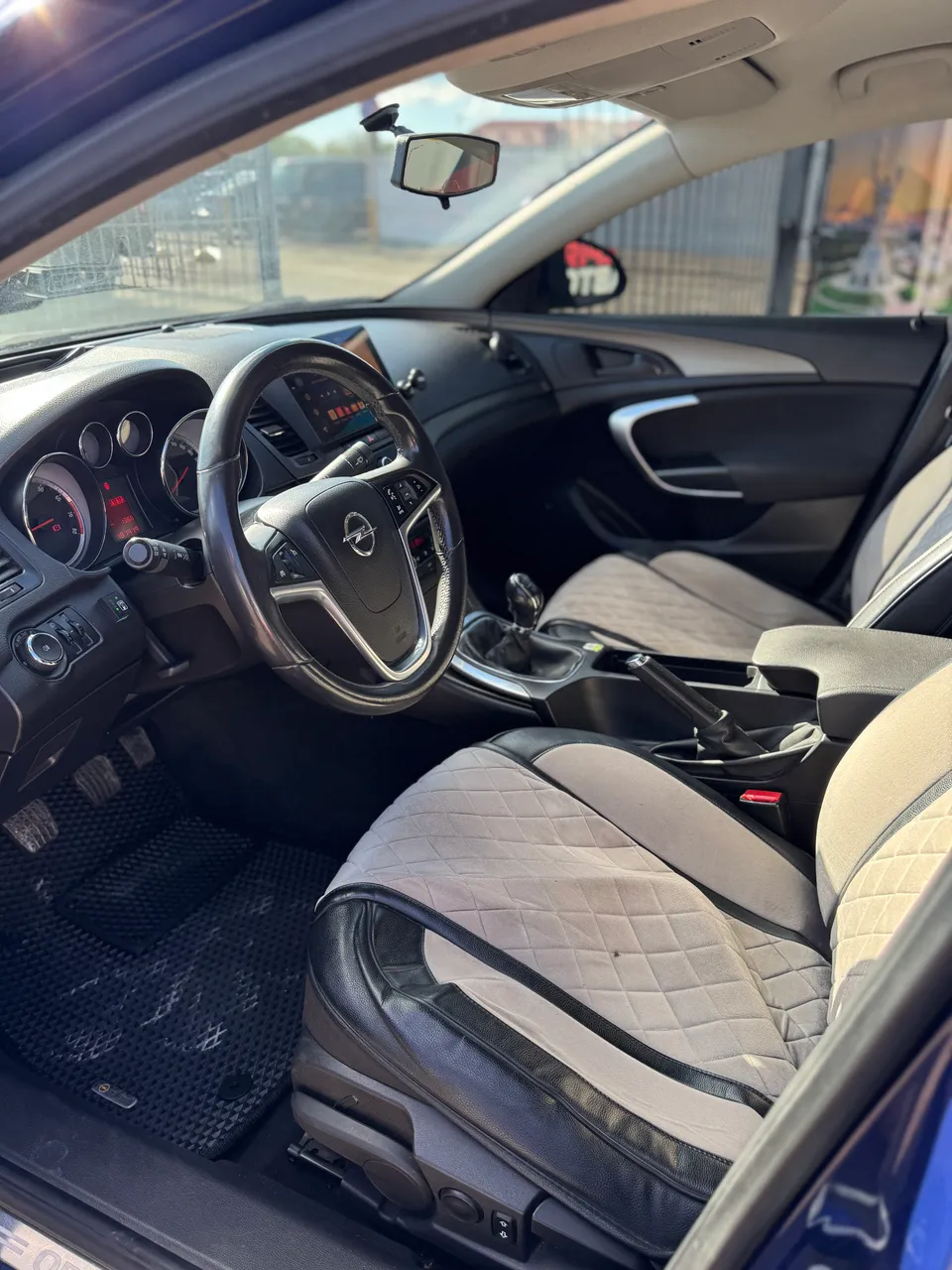 Opel Insignia - фото 8