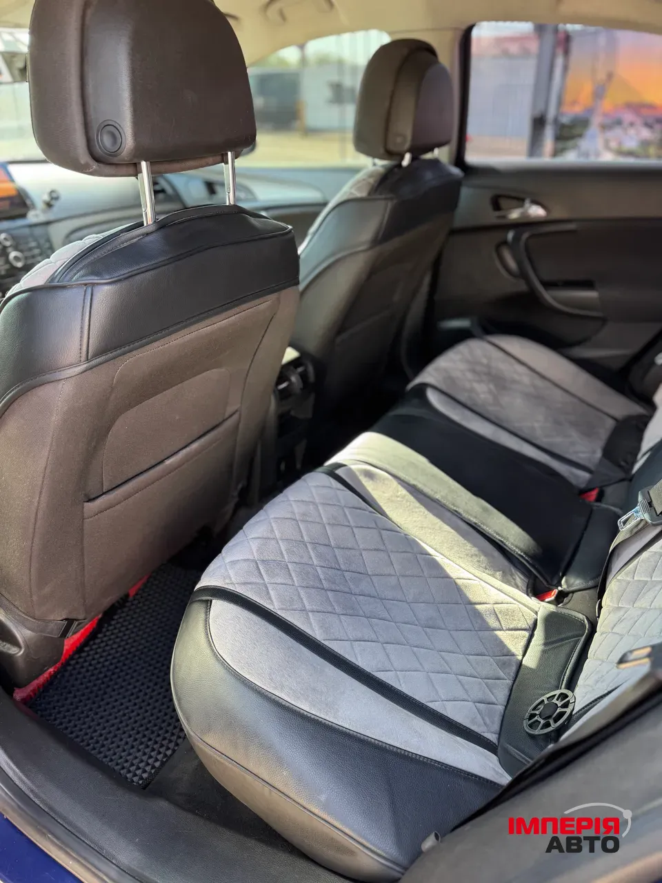 Opel Insignia - фото 11