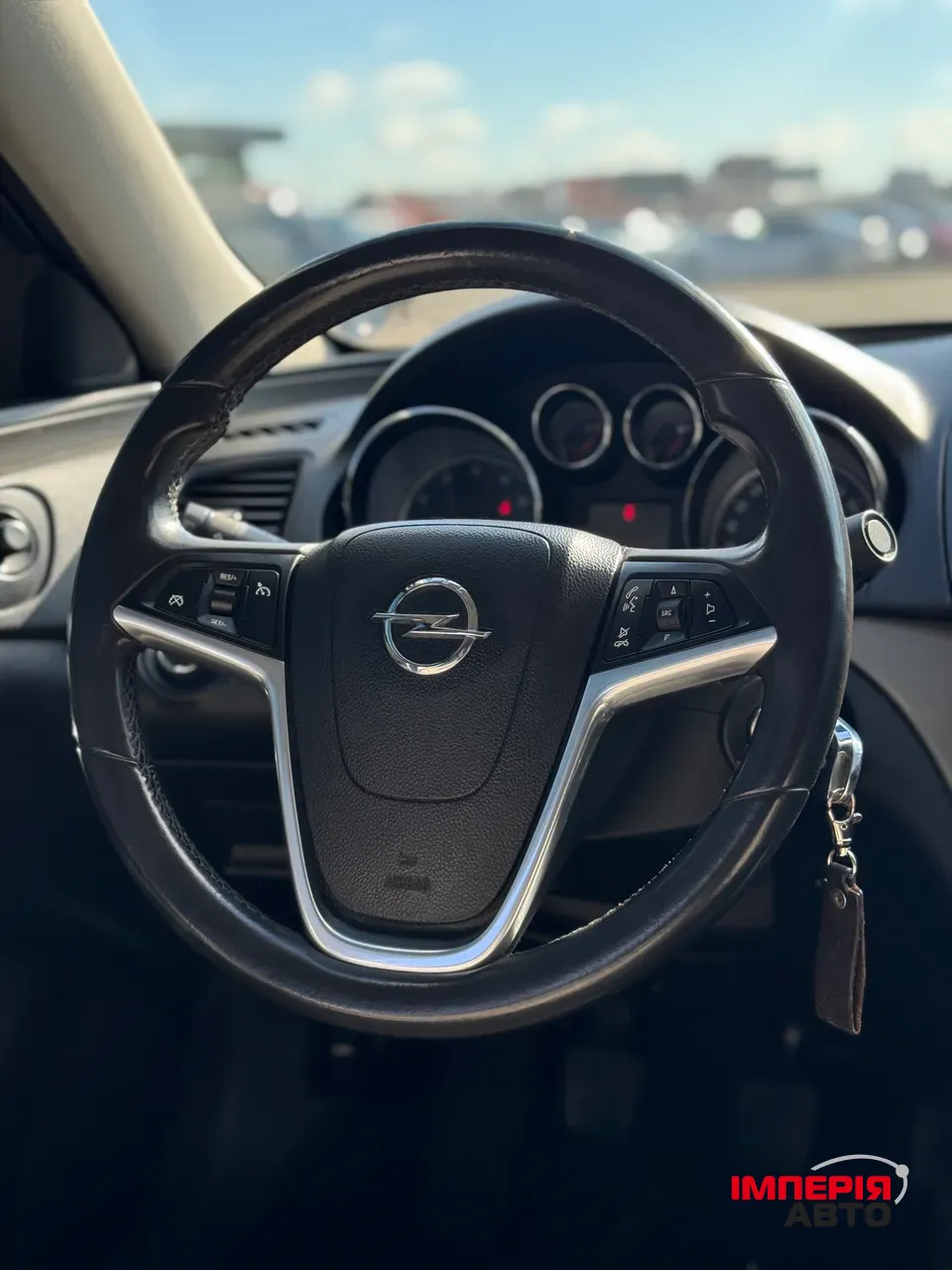 Opel Insignia - фото 13