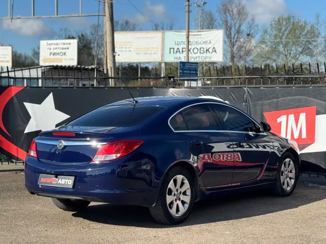 Opel Insignia - фото 4