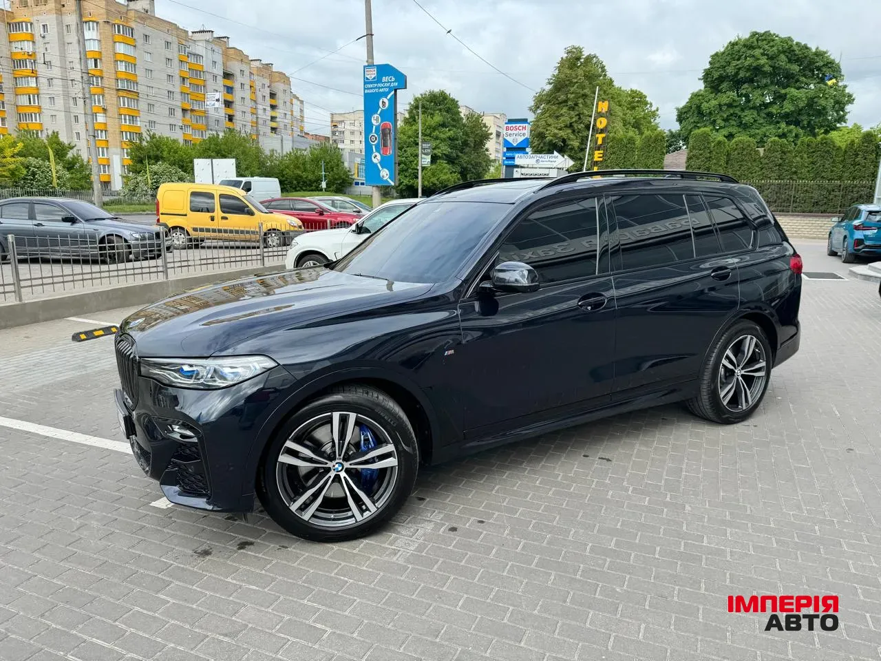 BMW X7 - фото 5